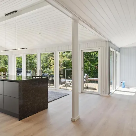 Stunning In With Kitchen * Hornbæk