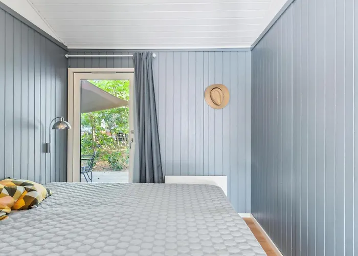 Stunning In With Kitchen Hornbæk